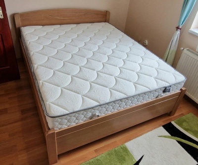 Fanni MAGAS�TOTT (+ 10 cm) Mogyor� sz�n,  felnyithat� francia�gy 140x200, 160x200, 180x200 cm - kem�nyfa- Akci�, most 50 % kedvezm�nnyel!- aj�nd�k memory kisp�rn�val!

