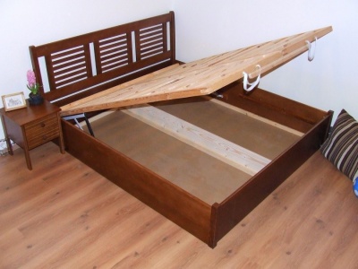 Gy�m�nt Francia�gy - felnyithat� kivitel! - 140x200, 160x200 �s 180x200 cm - b�kk (kem�nyfa) kivitelben - nagy teherb�r�s�, massz�v!  - Di� sz�nben p�colva - Most 50 % kedvezm�nnyel!- aj�nd�k memory kisp�rn�val!