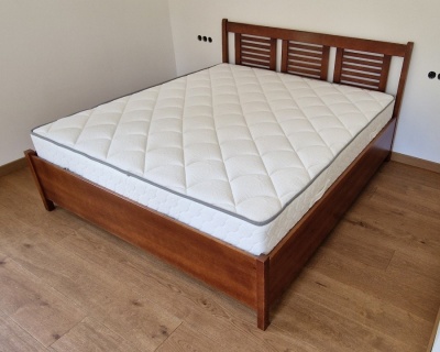 Gy�m�nt + 10 cm magas�tott francia�gy - felnyithat�! - 140x200, 160x200 �s 180x200 cm - b�kk (kem�nyfa) kivitelben - nagy teherb�r�s�, massz�v! - di� sz�nben p�colva - most 50 % kedvezm�nnyel!- aj�nd�k memory kisp�rn�val!
