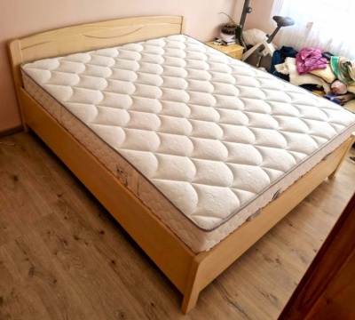 Fanni + 10 cm magas�tott, felnyithat� Francia�gy - nagy teherb�r�s�, massz�v!  - 140x200, 160x200, 180x200 cm-es m�retben, vil�gos b�kk sz�nben - Most 50 % kedvezm�nnyel!- aj�nd�k memory kisp�rn�val!