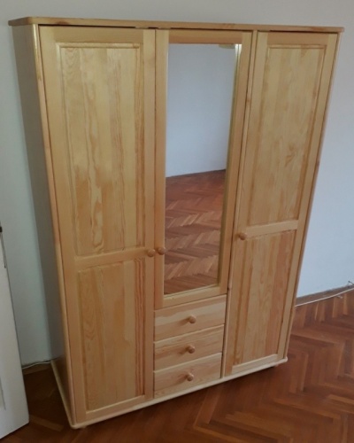 3 ajt�s, 3 fi�kos - t�kr�s, akaszt�s-polcos kivitel� szekr�ny - most 30 % kedvezm�nnyel! 3-f�le sz�nben! - t�m�r, borovi feny�, sz�p kivitel! - akci�!