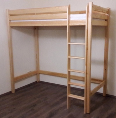 Gal�ria�gy - 80x200 cm vagy 90x200 cm m�retben - lakkozott - T�m�r feny�! - Akci�! - �gyr�ccsal! - 50 % kedvezm�nnyel! - Most Aj�nd�k Naturtex kisp�rn�val! 